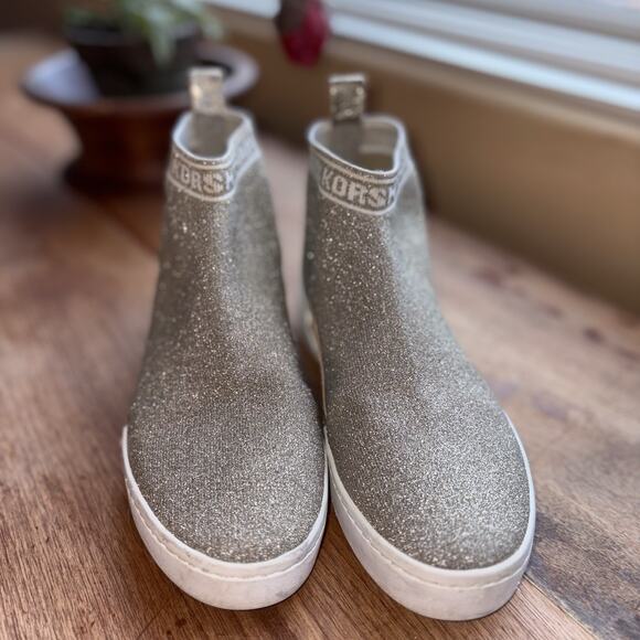 Michael Kors Grover Slip On Sneakers Metallic Gold Shoes Women’s Size 6.5 EUC - Picture 3 of 9